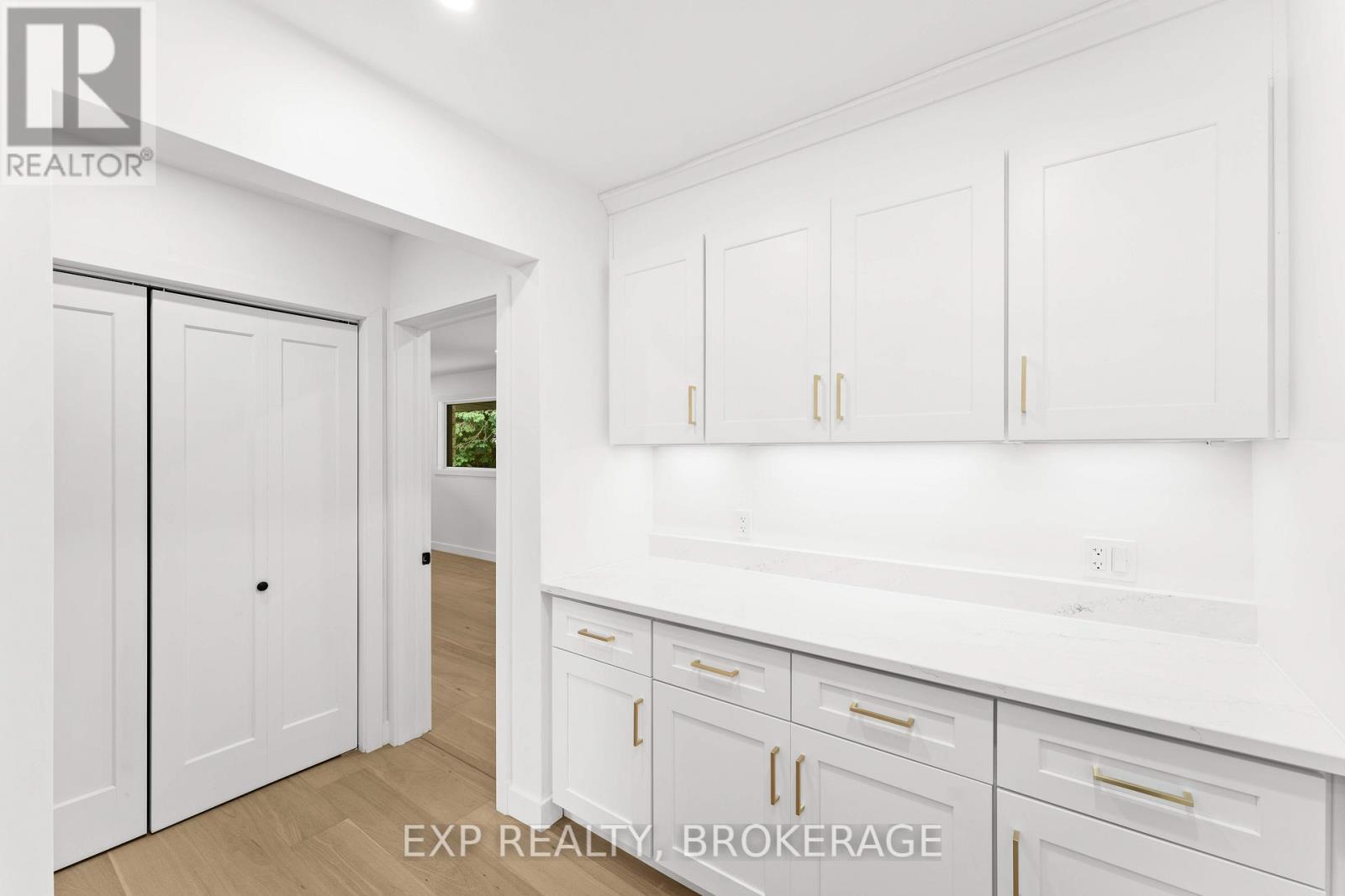 1802 Sydenham Road Property Photo 31