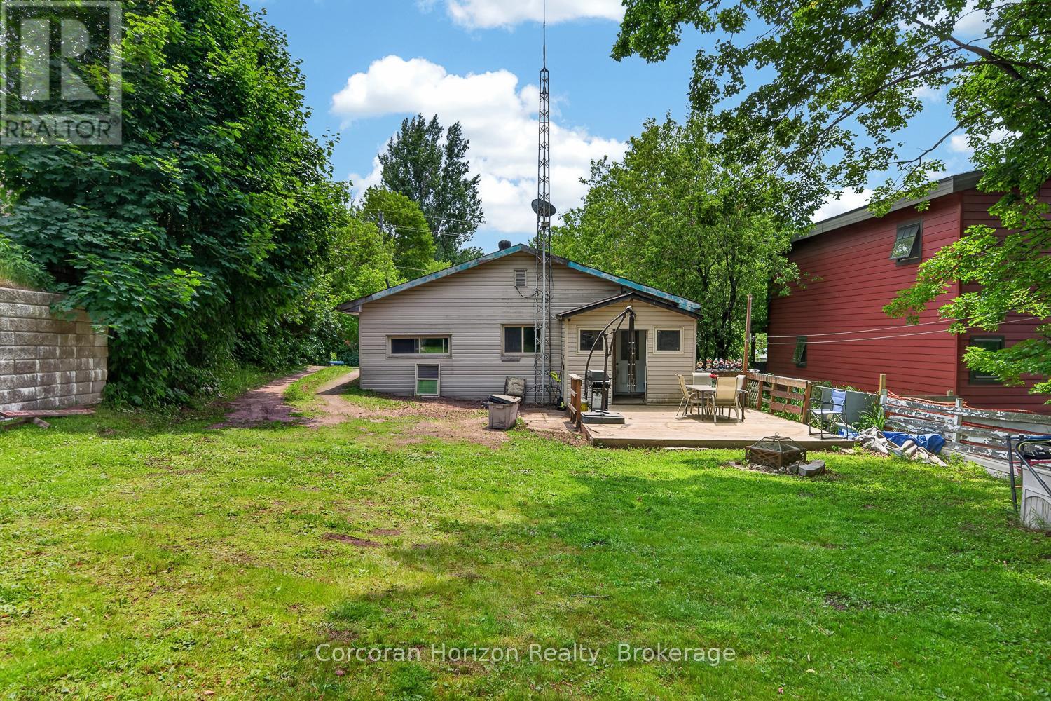 20 Parry Sound Road Property Photo 7