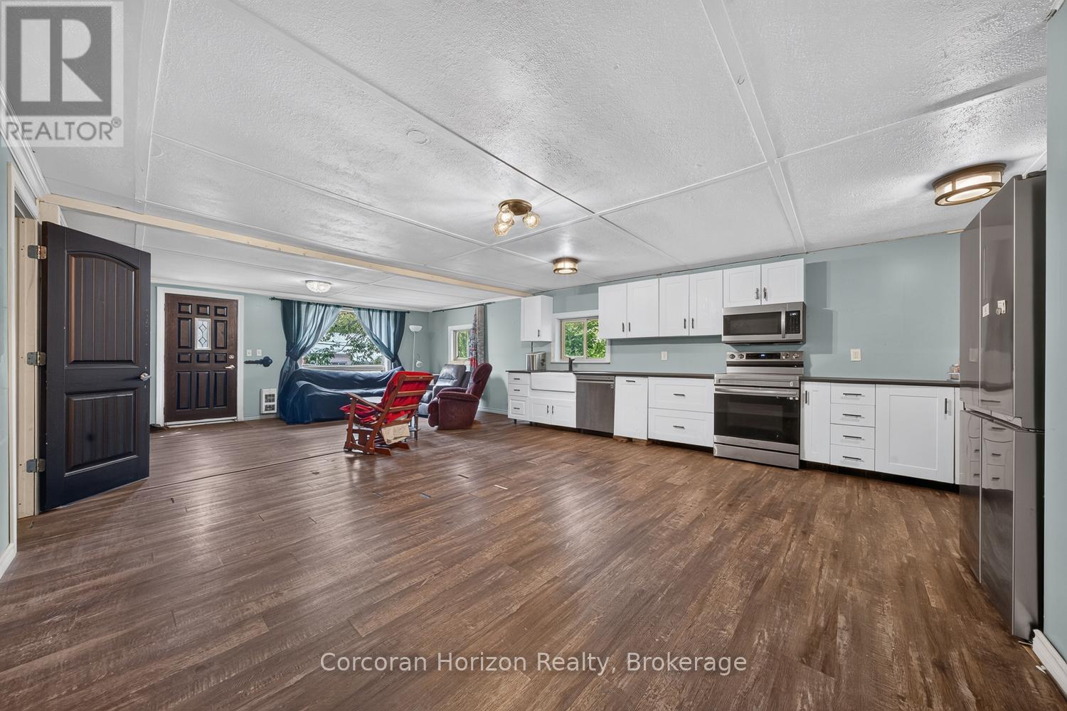 20 Parry Sound Road Property Photo 14