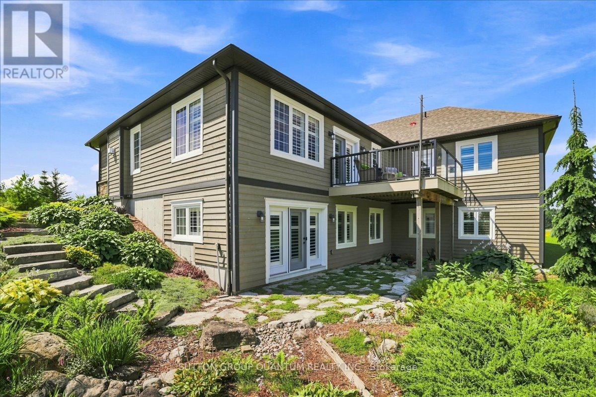 434555 4th Line Property Photo 8