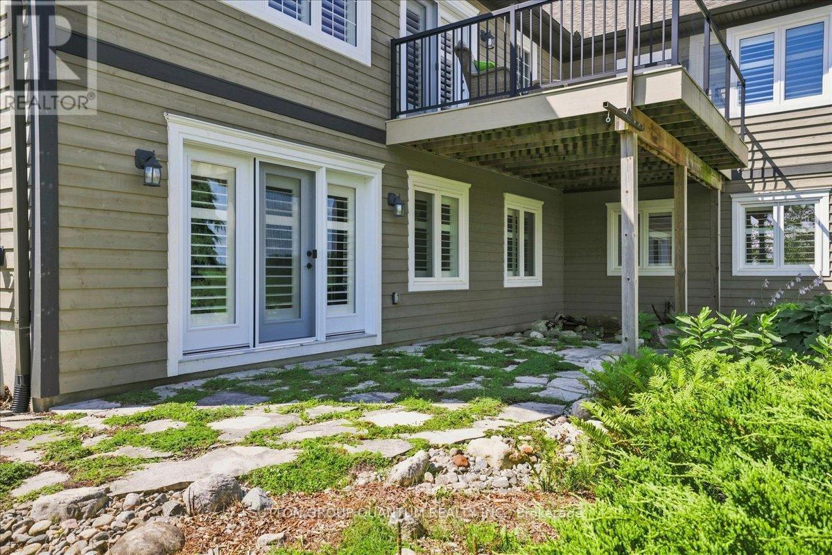 434555 4th Line Property Photo 13