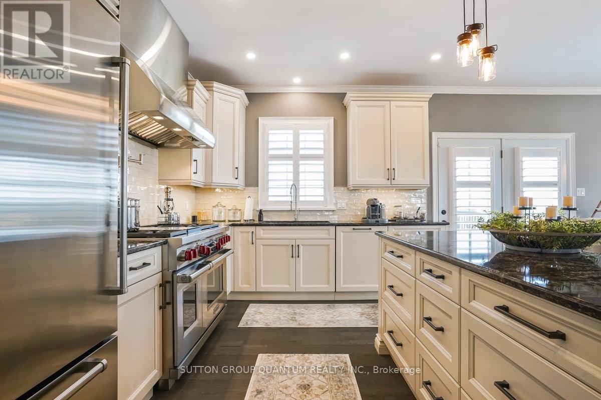 434555 4th Line Property Photo 18