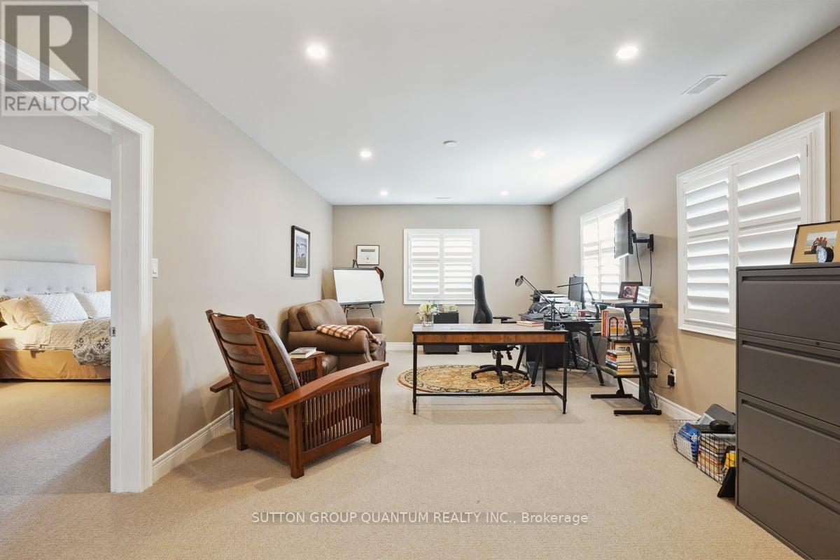 434555 4th Line Property Photo 43