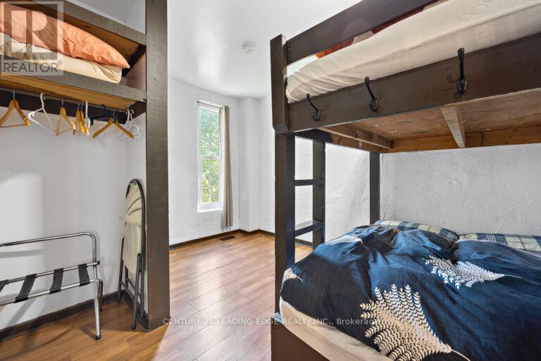 190-192-194 Tyrolean Lane Property Photo 15