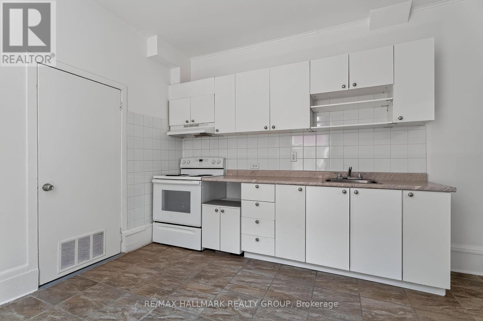 174 Arthur Street Property Photo 11
