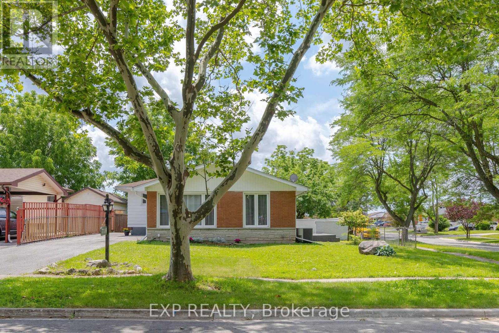 7116 Centennial Street Property Photo 2