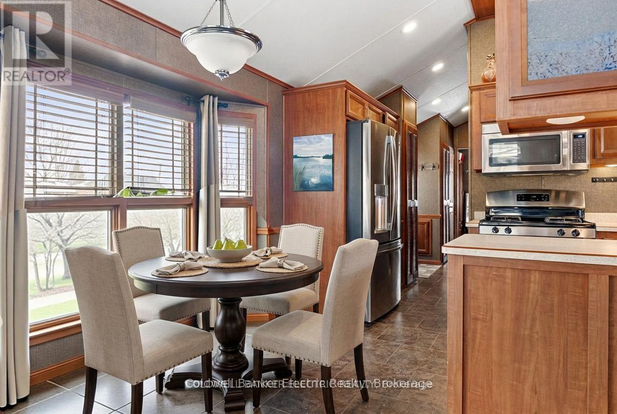 485b - 5139 Halstead Beach Road Property Photo 2