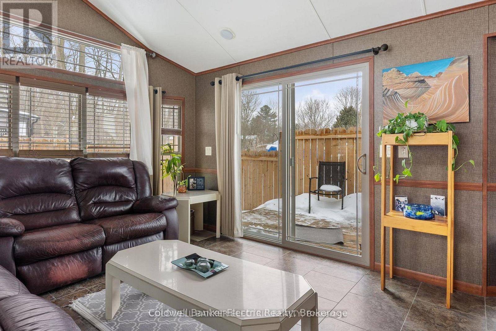 485b - 5139 Halstead Beach Road Property Photo 13