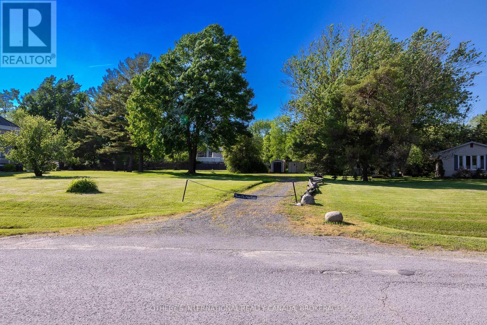 4 Starr Place Property Photo 2
