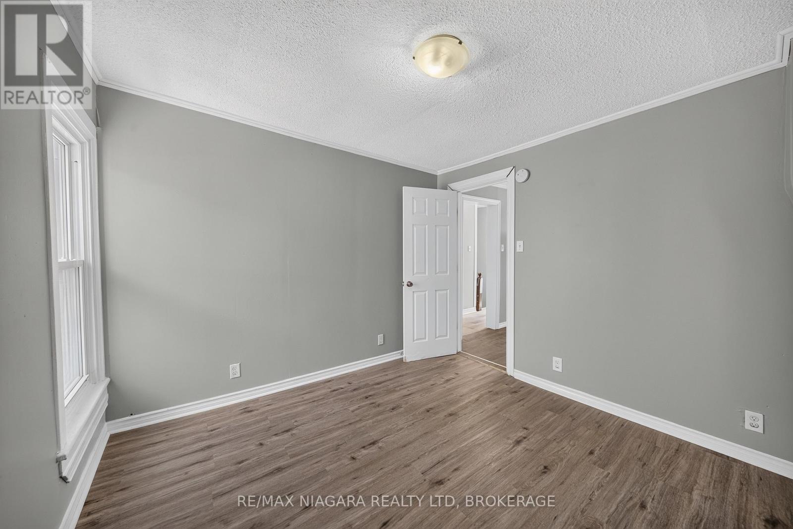 4454 Huron Street Property Photo 13