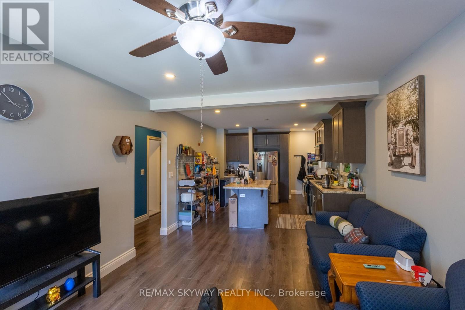 1160 Elm Avenue Property Photo 5