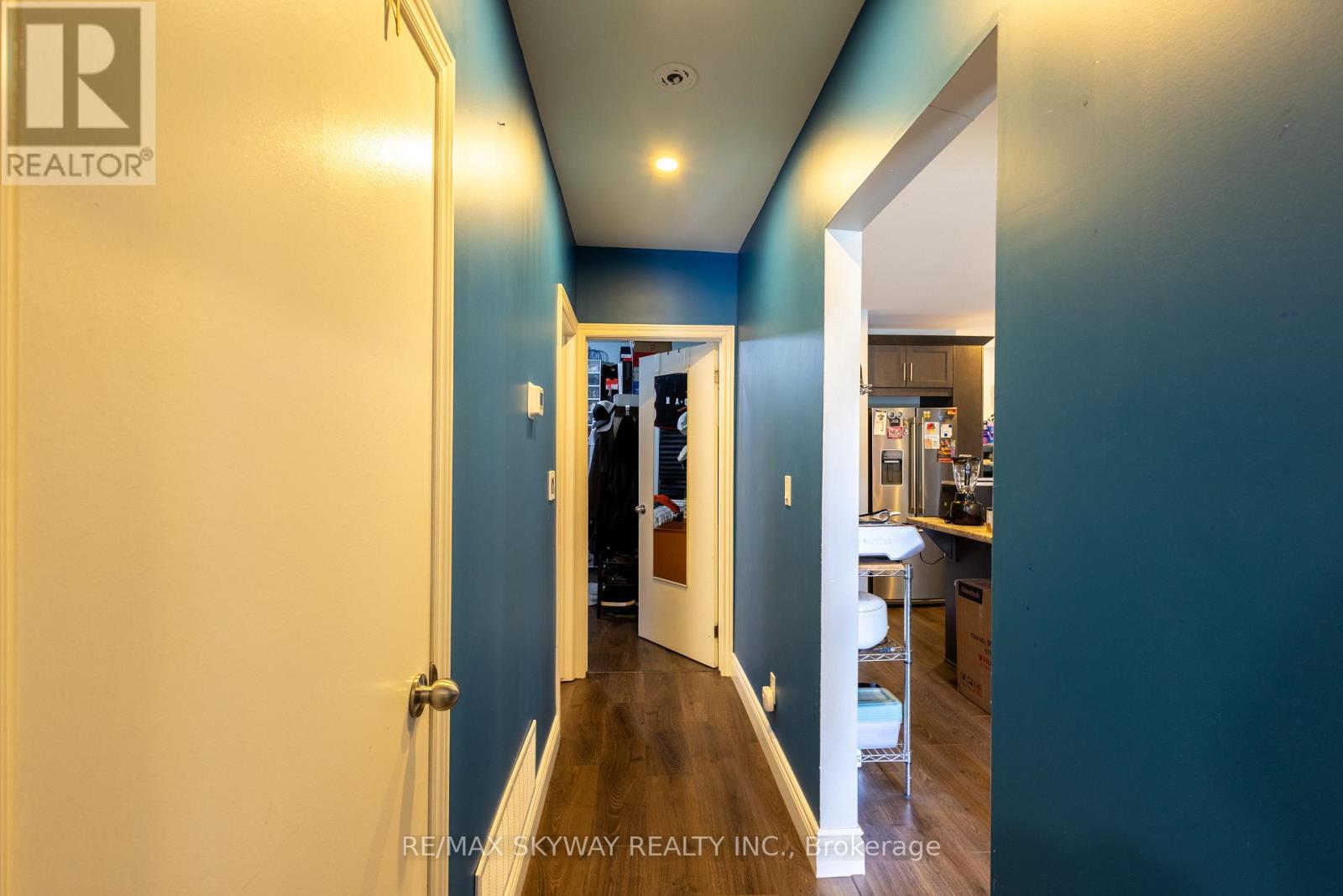 1160 Elm Avenue Property Photo 12