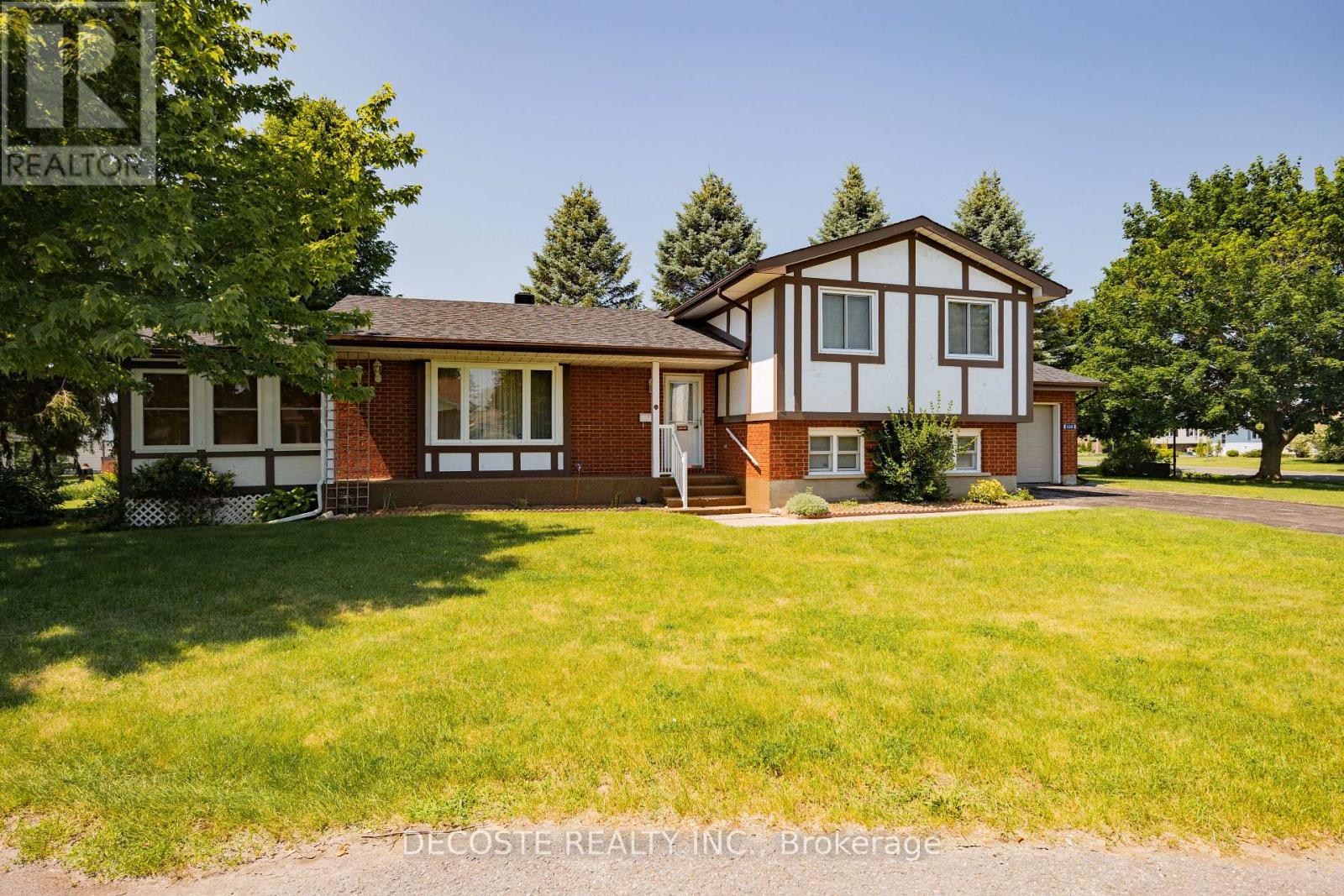6281 Graham Court Property Photo 2