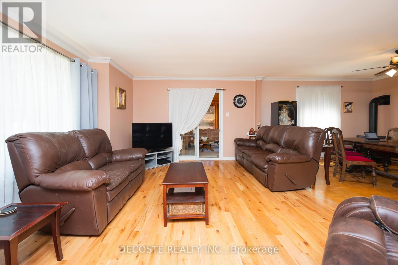 6281 Graham Court Property Photo 11