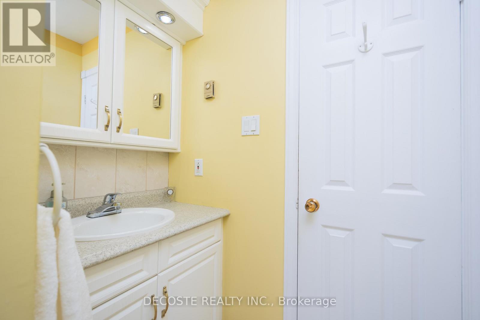 6281 Graham Court Property Photo 23