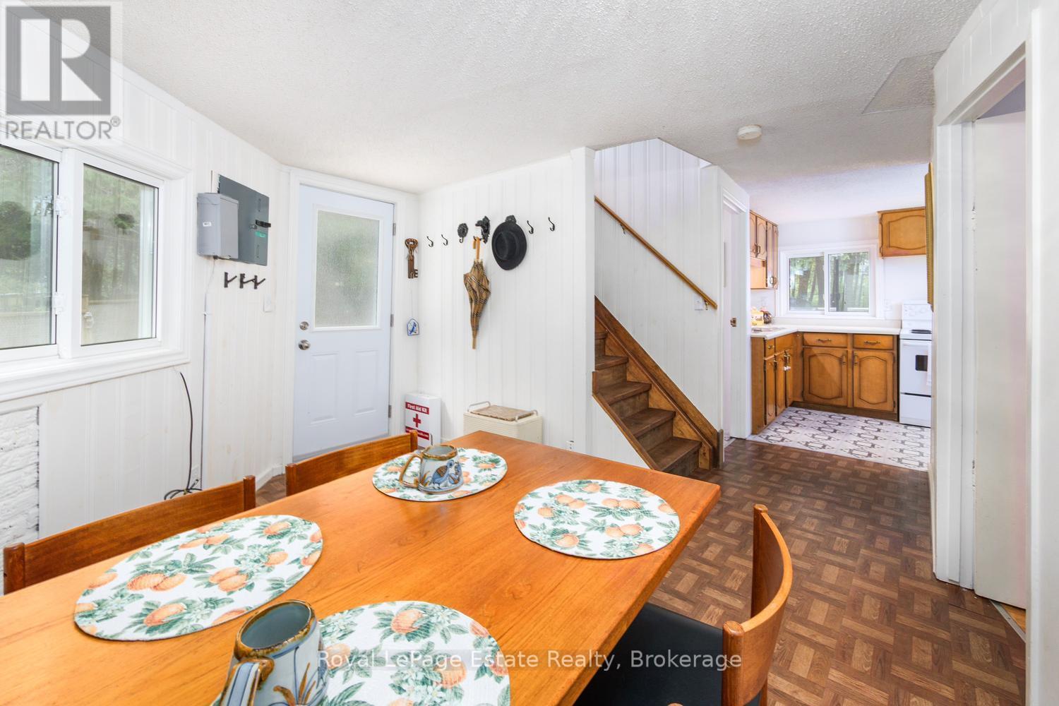 125 Third Avenue N Property Photo 8