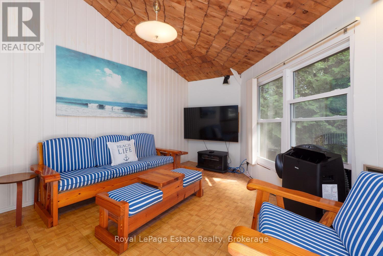 125 Third Avenue N Property Photo 22