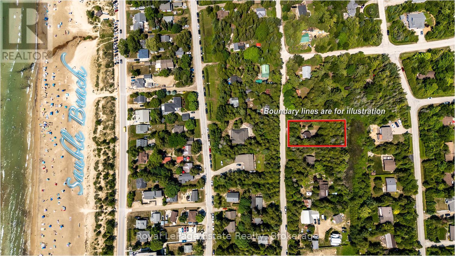 125 Third Avenue N Property Photo 32