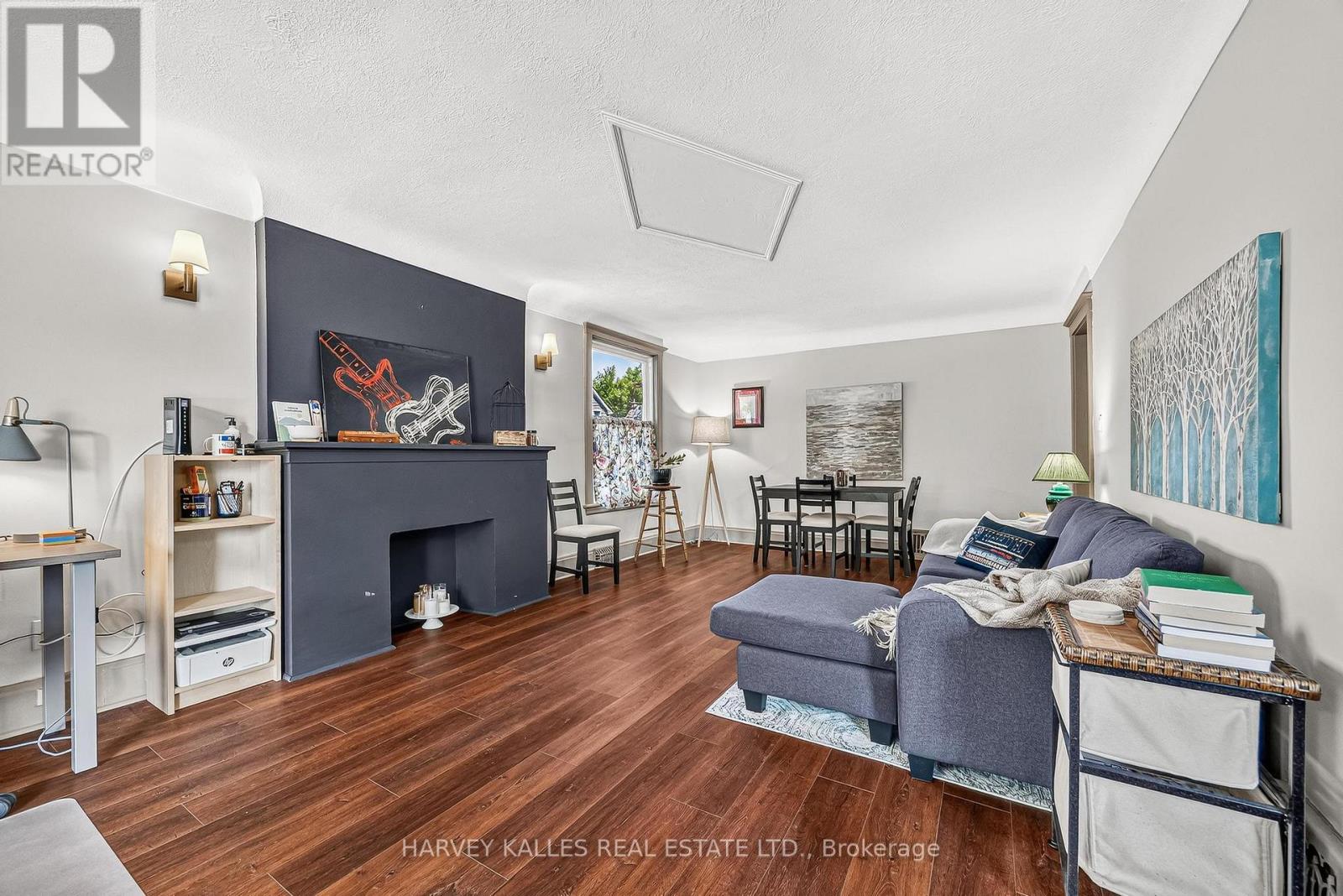 487 Dunsmure Road Property Photo 9