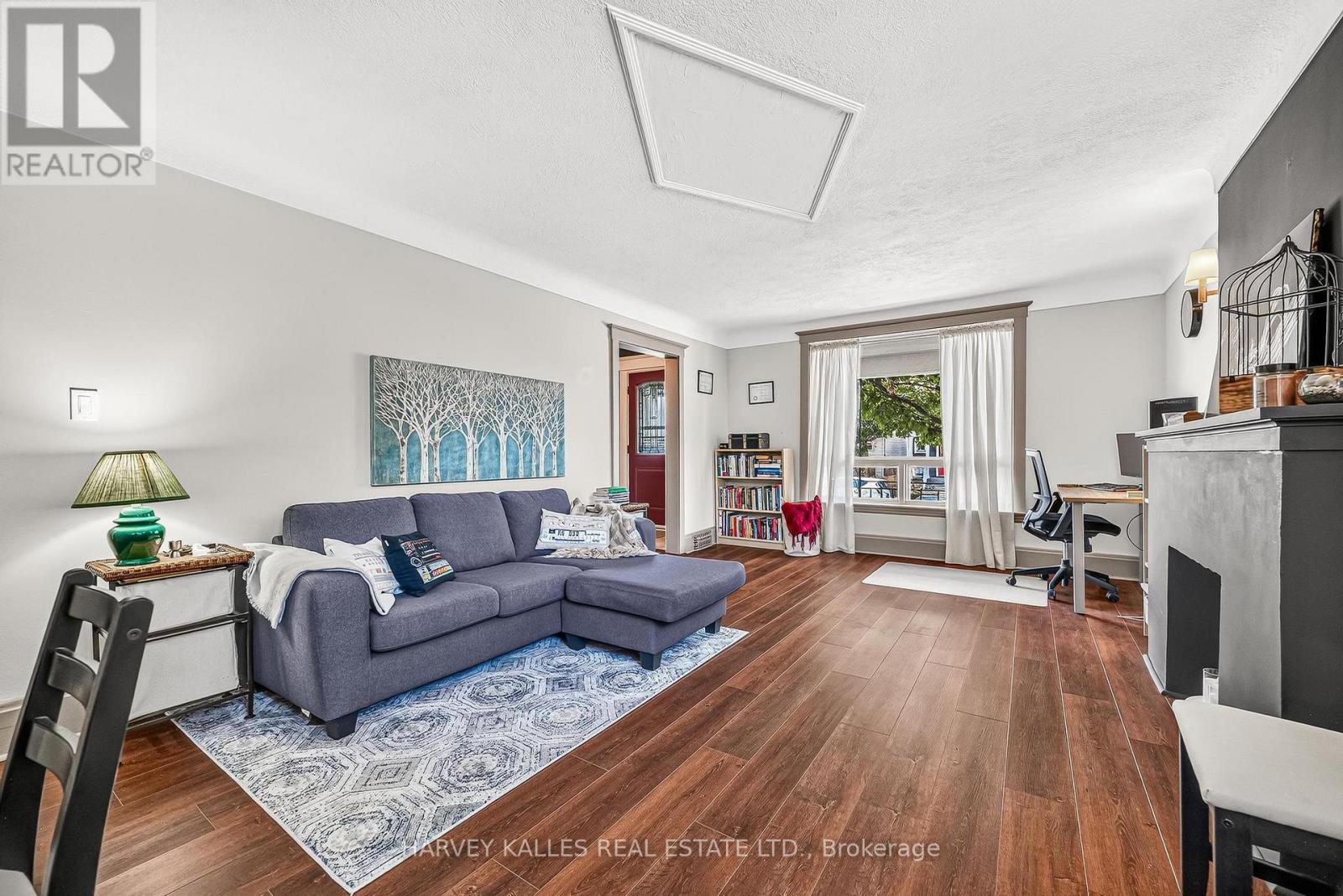 487 Dunsmure Road Property Photo 12