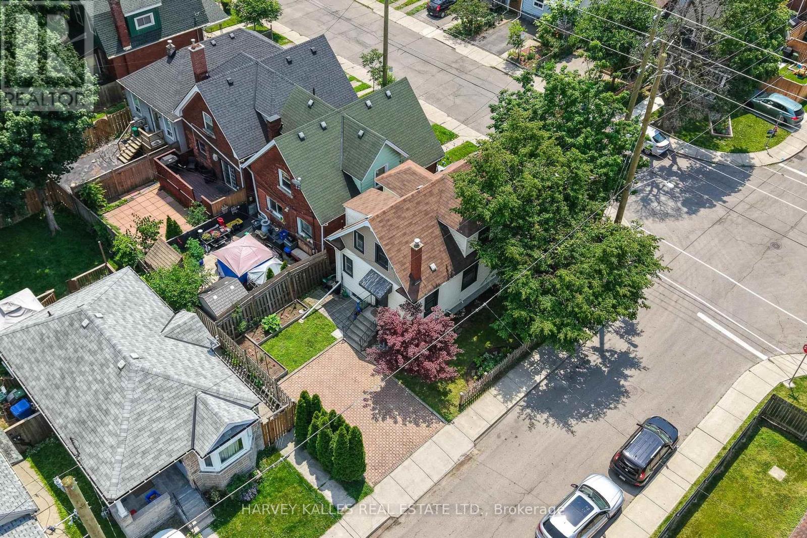 487 Dunsmure Road Property Photo 30