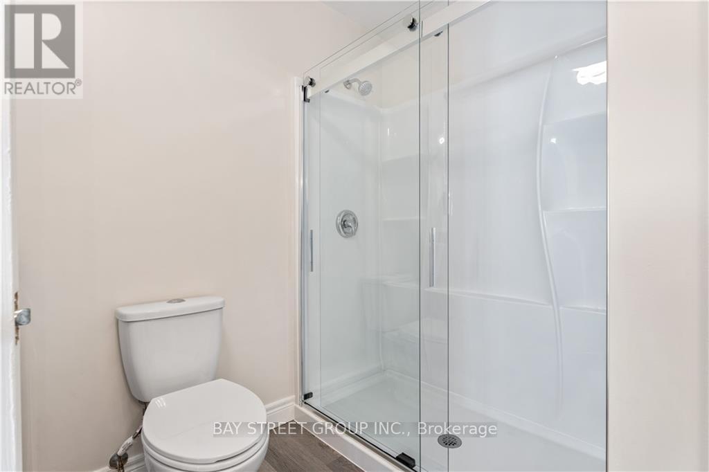 66 Ewen Road Property Photo 15