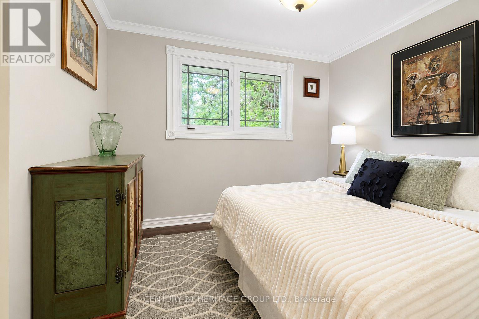 2147 Governors Road Property Photo 9