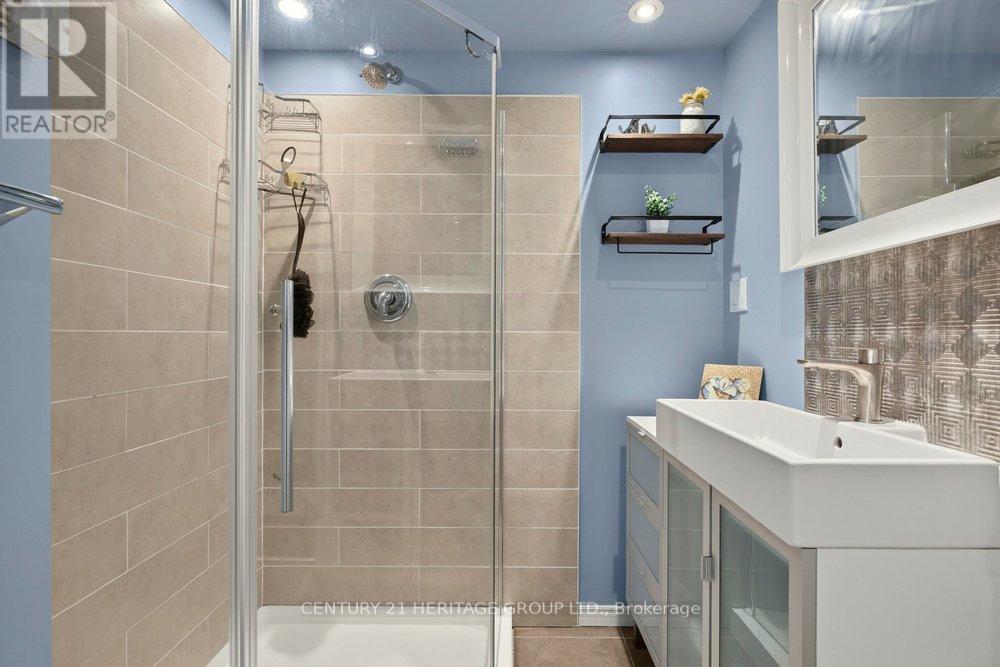 2147 Governors Road Property Photo 35