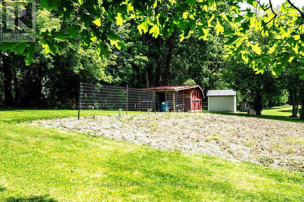 2147 Governors Road Property Photo 45