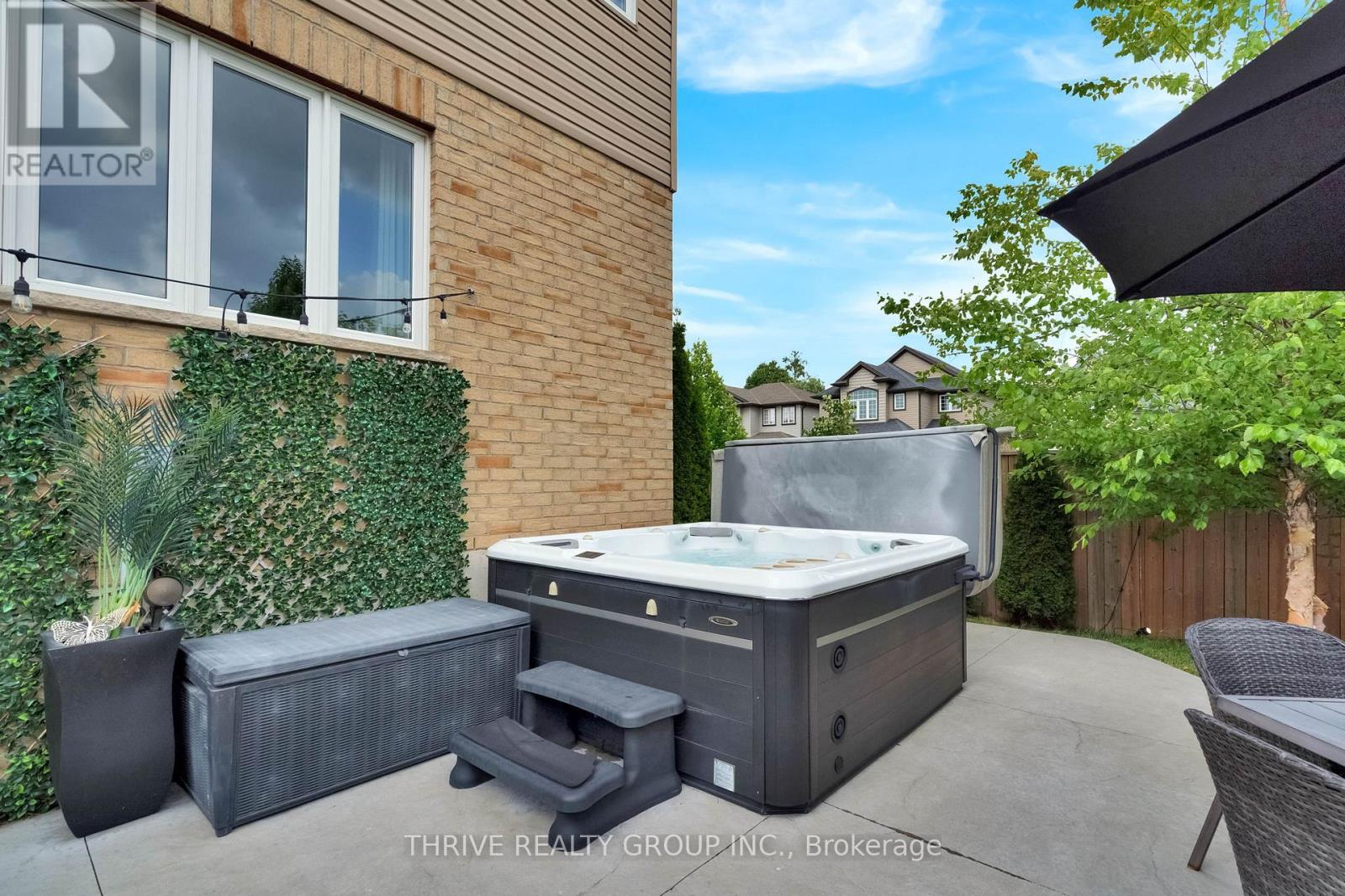 1903 Jubilee Crescent Property Photo 28
