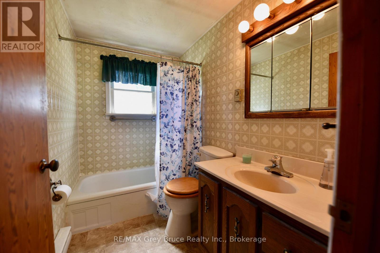 43 Bartley Drive Property Photo 31