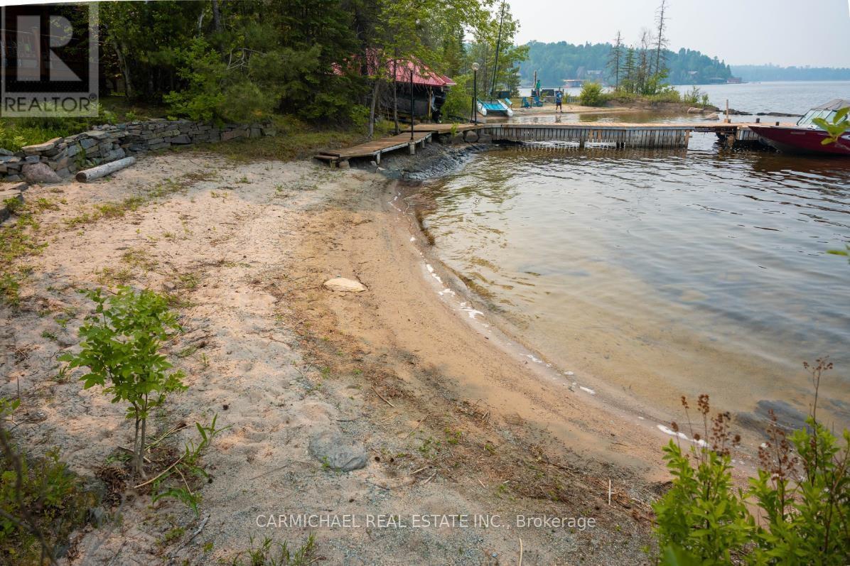 63 Lilypad Bay; I.r. 38a Property Photo 38