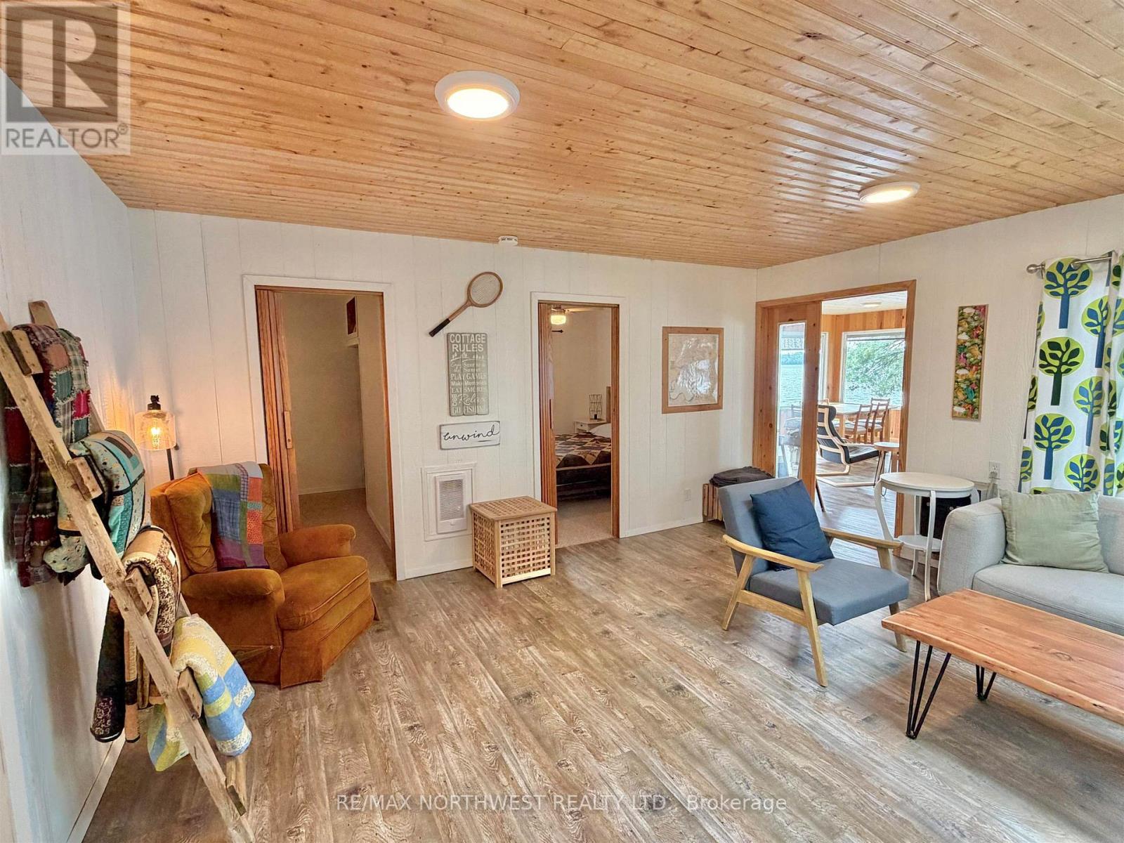 281 Caliper Lake Property Photo 12
