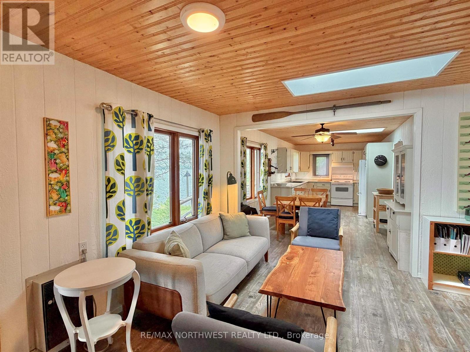 281 Caliper Lake Property Photo 15