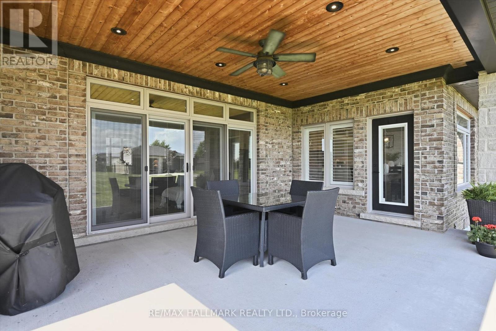 18 Kramer Court Property Photo 42