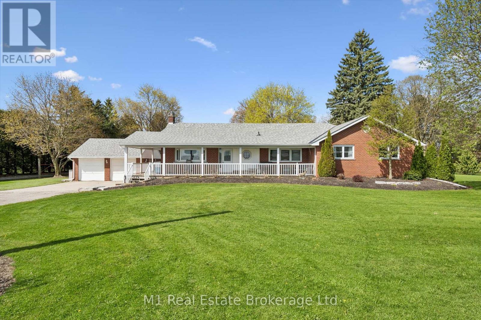 667 Sawmill Road Property Photo 8