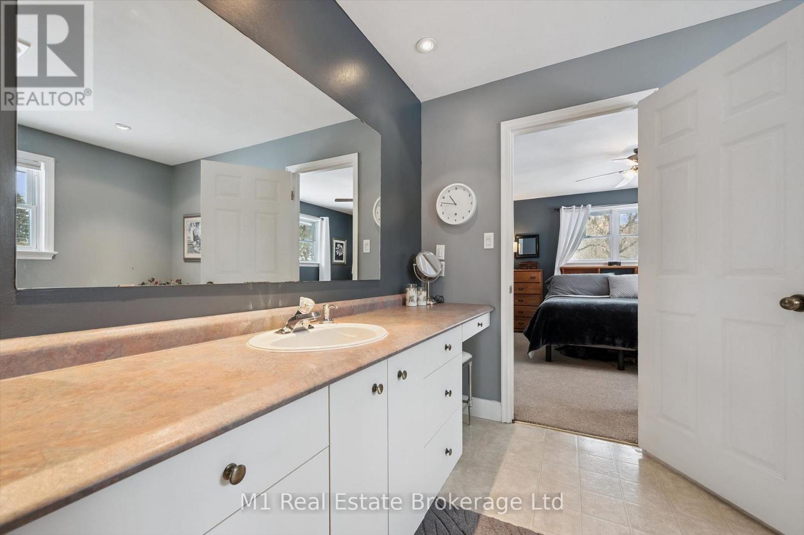 667 Sawmill Road Property Photo 32