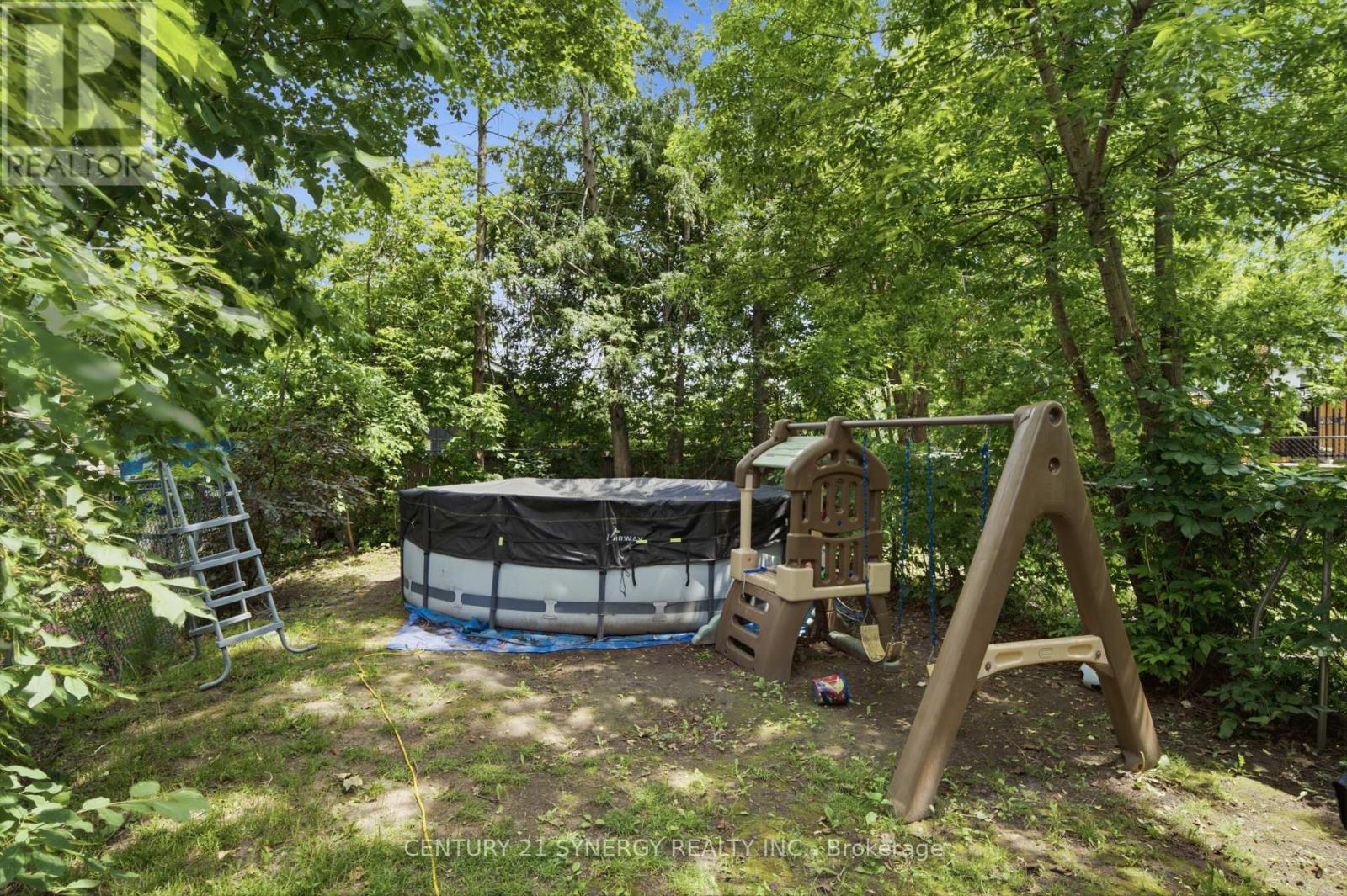 207-209 Foster Avenue Property Photo 45