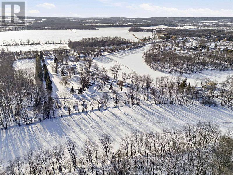 61 Carleton Cove Property Photo 9