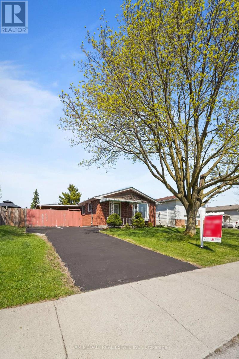 79 Locheed Drive Property Photo 3
