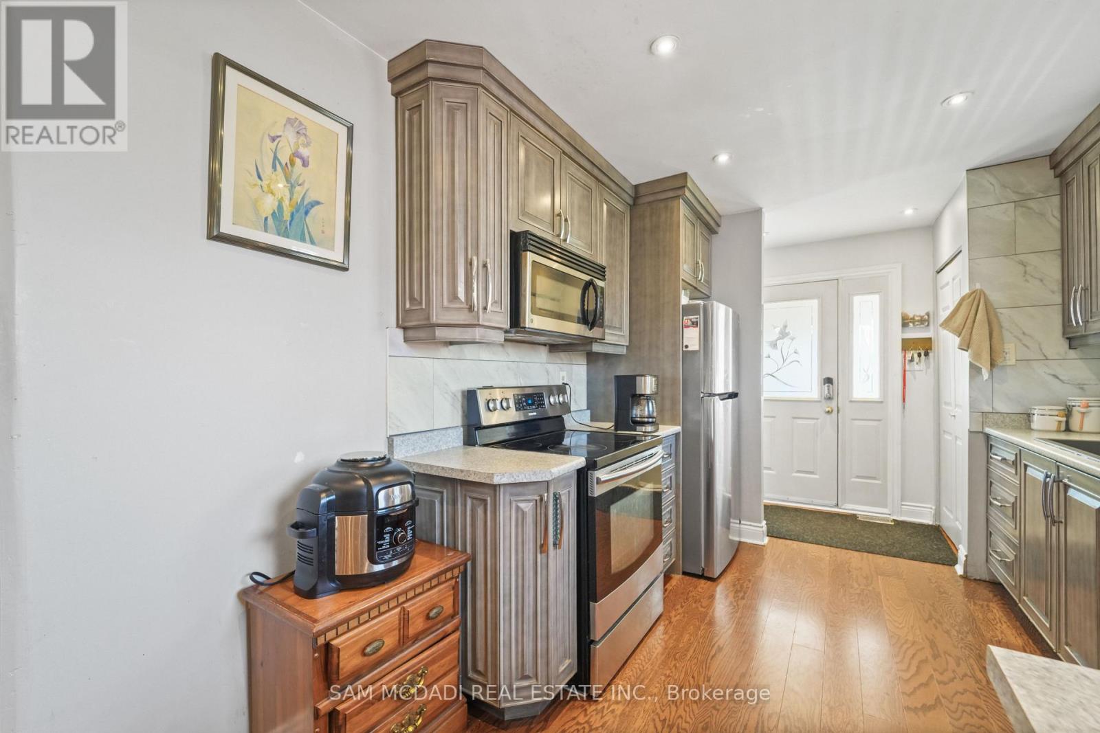 79 Locheed Drive Property Photo 13