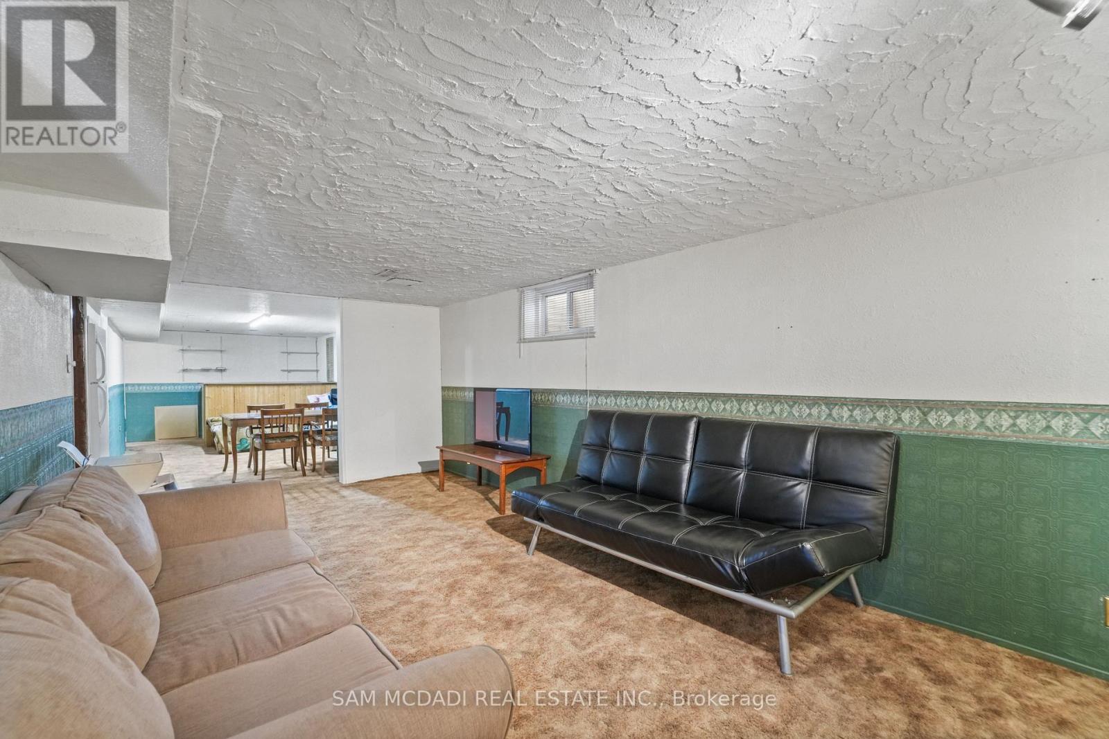 79 Locheed Drive Property Photo 24