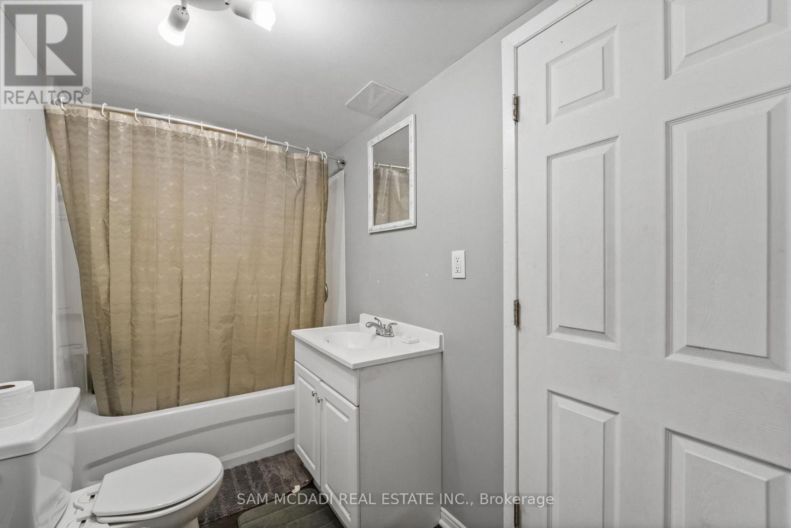 79 Locheed Drive Property Photo 29
