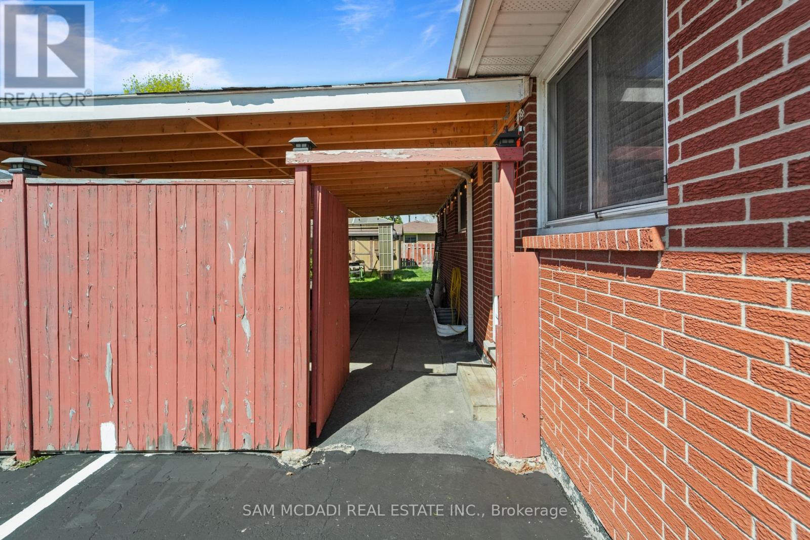 79 Locheed Drive Property Photo 32