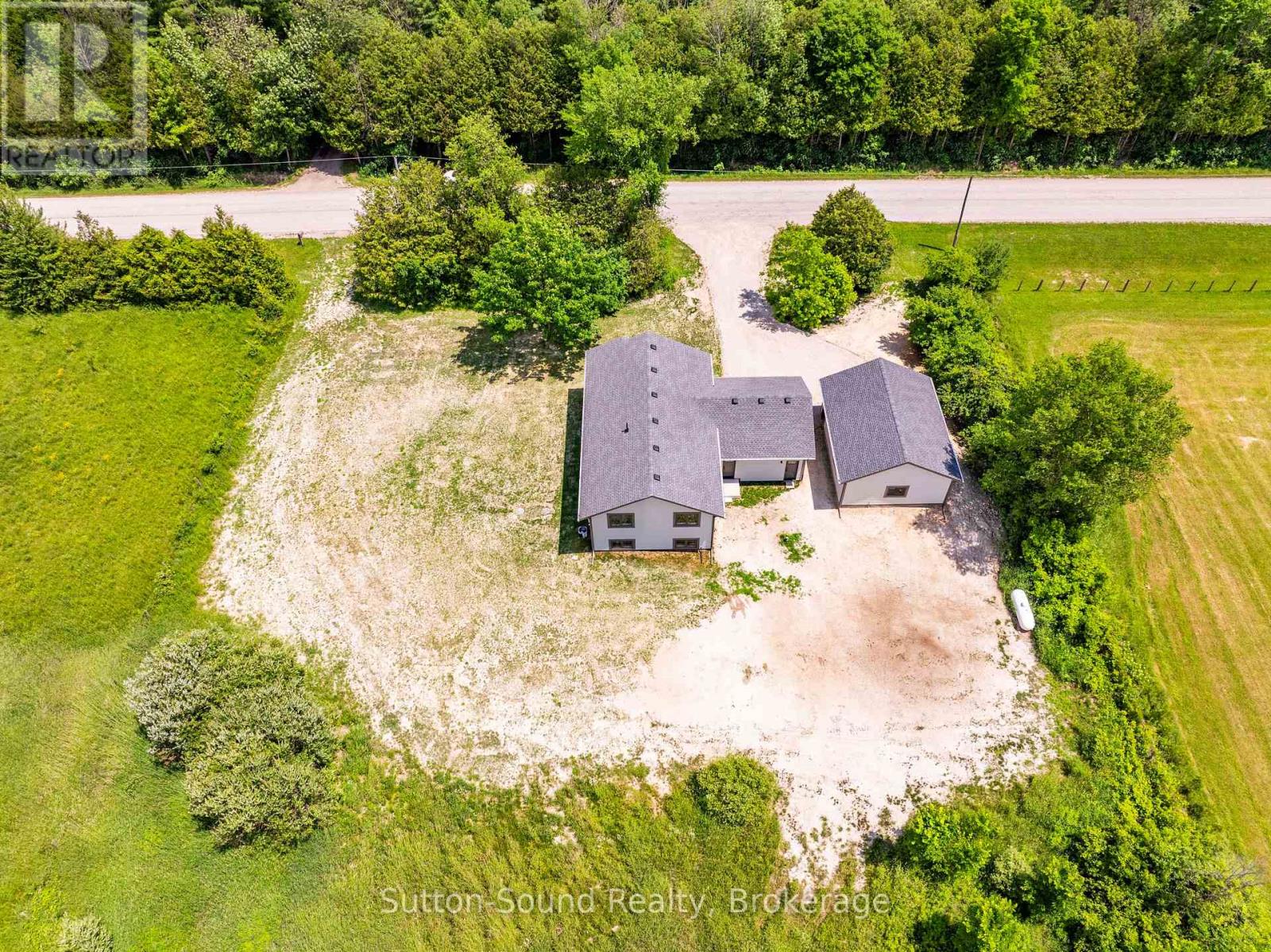 397600 10 Concession Property Photo 46
