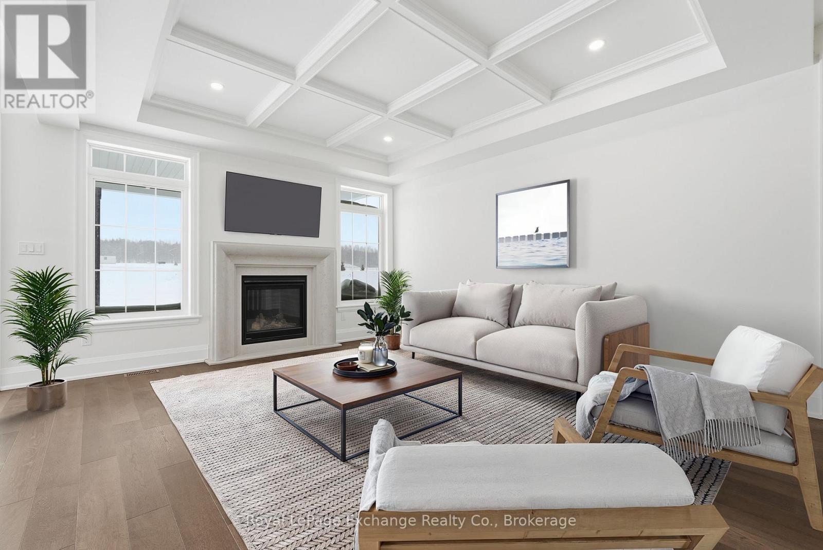 90 Inverness Street N Property Photo 10