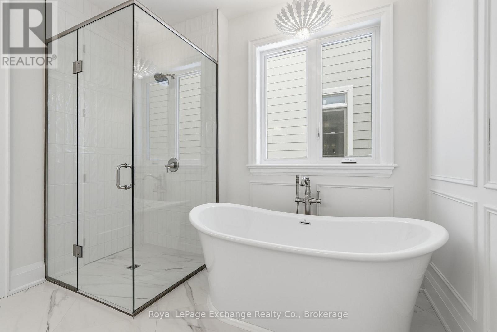 90 Inverness Street N Property Photo 13