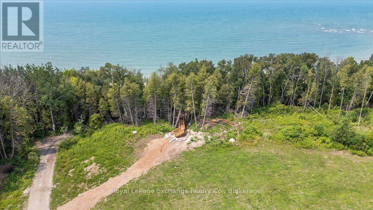90 Inverness Street N Property Photo 24