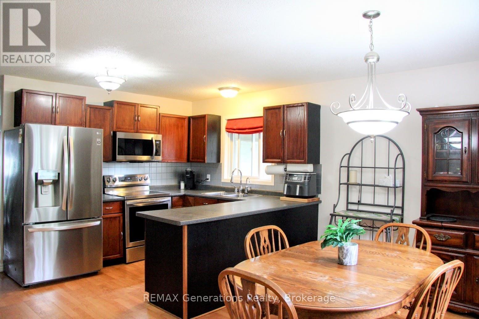 9 Michano Drive Property Photo 2