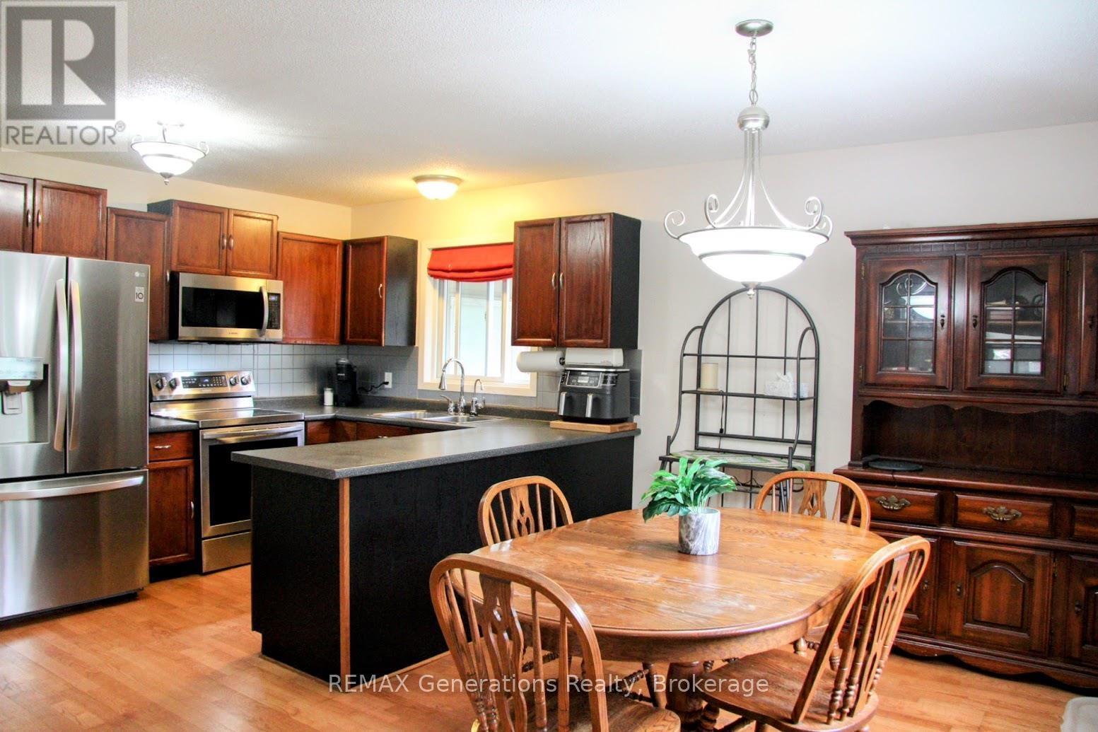 9 Michano Drive Property Photo 3